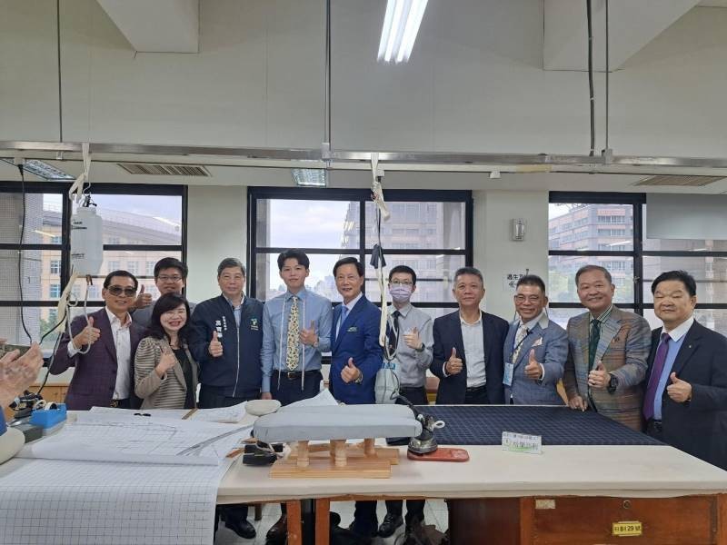 LINE_ALBUM_20240410 2024全國洋服裁剪公開賽暨馬來西亞第28屆亞盟年會國手選拔賽_240410_5