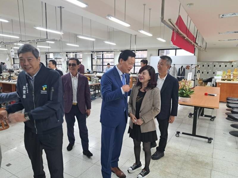 LINE_ALBUM_20240410 2024全國洋服裁剪公開賽暨馬來西亞第28屆亞盟年會國手選拔賽_240410_29