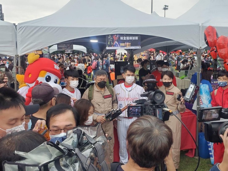 LINE_ALBUM_211030-天母商圈-天母搞甚麼鬼13萬聖節嘉年華_211102_4