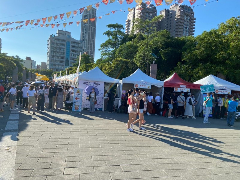 LINE_ALBUM_220723-天母商圈-2022天母啤酒節_220723_15