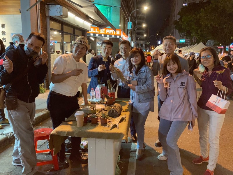 LINE_ALBUM_220312南昌家具街新增照片_220313_1