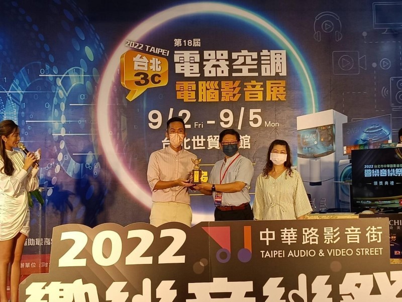 LINE_ALBUM_220902-中華路影音街-2022 響樂音樂祭-歌唱比賽頒獎典禮_220913_46
