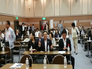 6月28日14:30 日本溫泉協會大山會長邀請(台灣)亞太國際溫泉旅遊協會周水美理事長出席 會員大會致詞