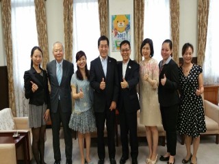 2016年6月28日15:30 (台灣)亞太國際溫泉旅遊協會周水美理事長拜訪愛媛縣中村時廣知事
