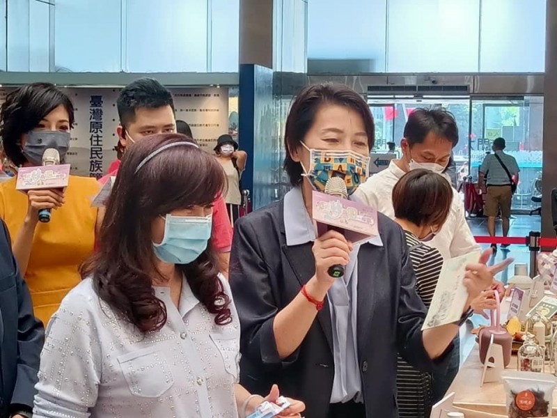 LINE_ALBUM_211005-商圈嘉年華啟動記者會_211005_19