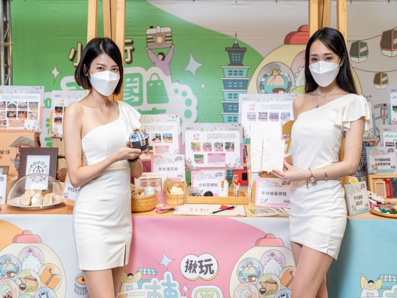 LINE_ALBUM_211005-啟動記者會-新增_211005_3