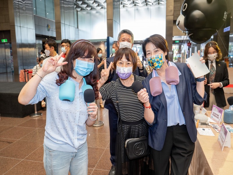 LINE_ALBUM_211005-啟動記者會-新增_211005_11