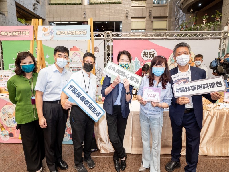 LINE_ALBUM_211005-啟動記者會-新增_211005_13