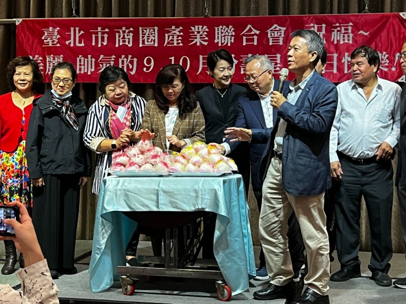 LINE_ALBUM_211025-聯合會第五屆第四次理監事會議暨晚宴_211026_1