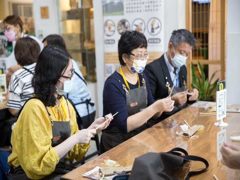 LINE_ALBUM_211104-商店街區服務團暨特色商圈觀摩交流_211110_117