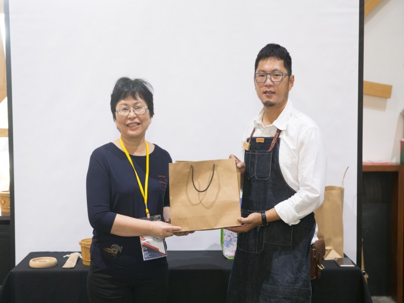 LINE_ALBUM_211104-商店街區服務團暨特色商圈觀摩交流_211110_128
