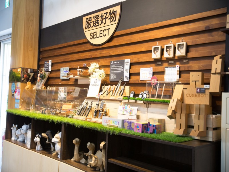 LINE_ALBUM_211104-商店街區服務團暨特色商圈觀摩交流_211110_131