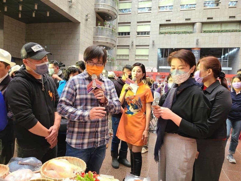 LINE_ALBUM_220104-年貨大街開幕記者會_220104_38