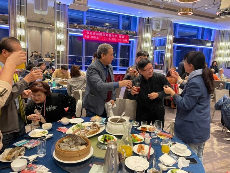 LINE_ALBUM_220228-商圈聯合會-第五屆第六次理監事聯席會議_220302_16