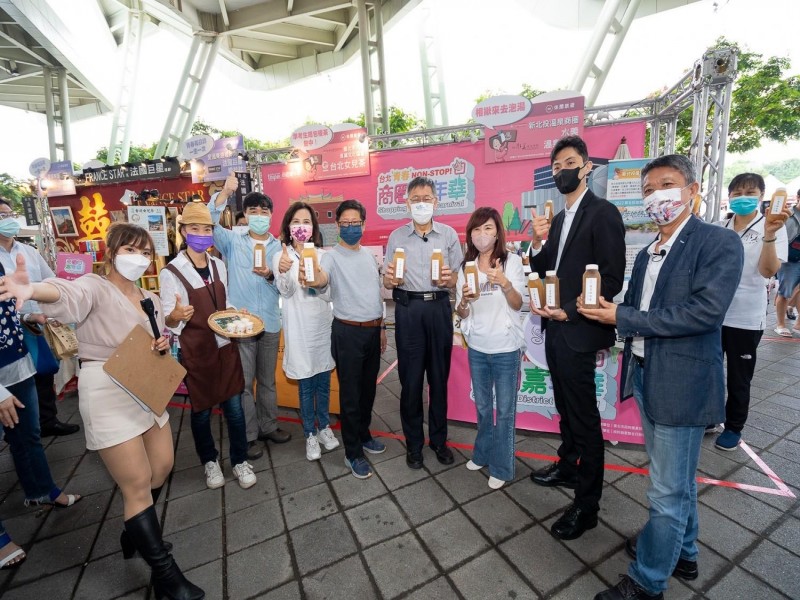 LINE_ALBUM_221008-商圈嘉年華-生活祭開幕記者會_221011_0