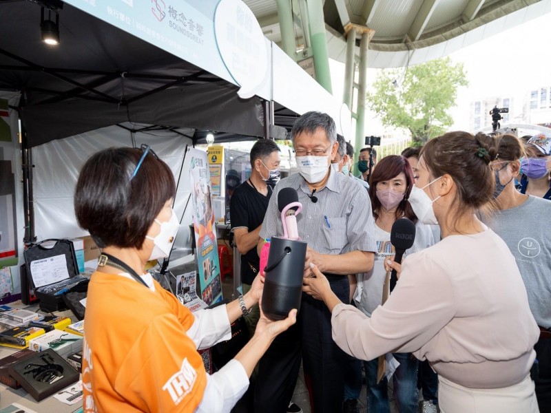 LINE_ALBUM_221008-商圈嘉年華-生活祭開幕記者會_221011_2