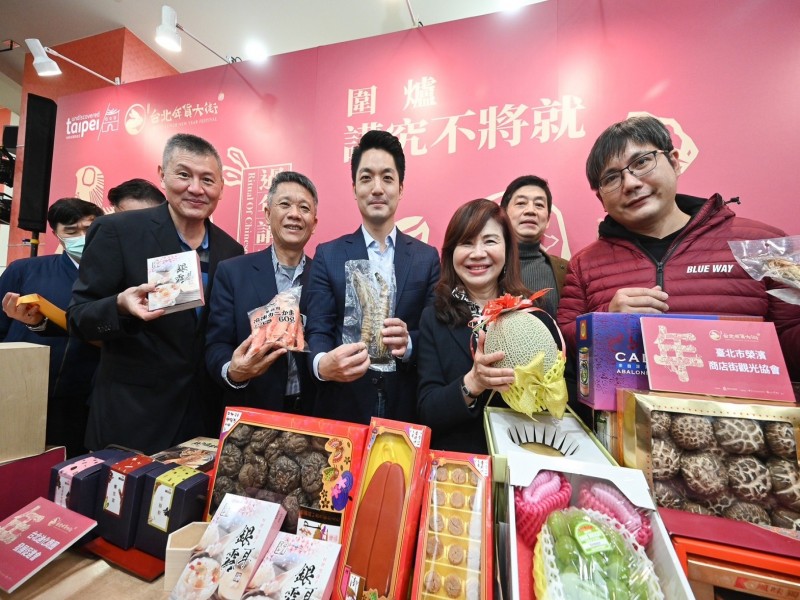 LINE_ALBUM_230104-臺北市政府年貨大街啟動記者會_230109_6