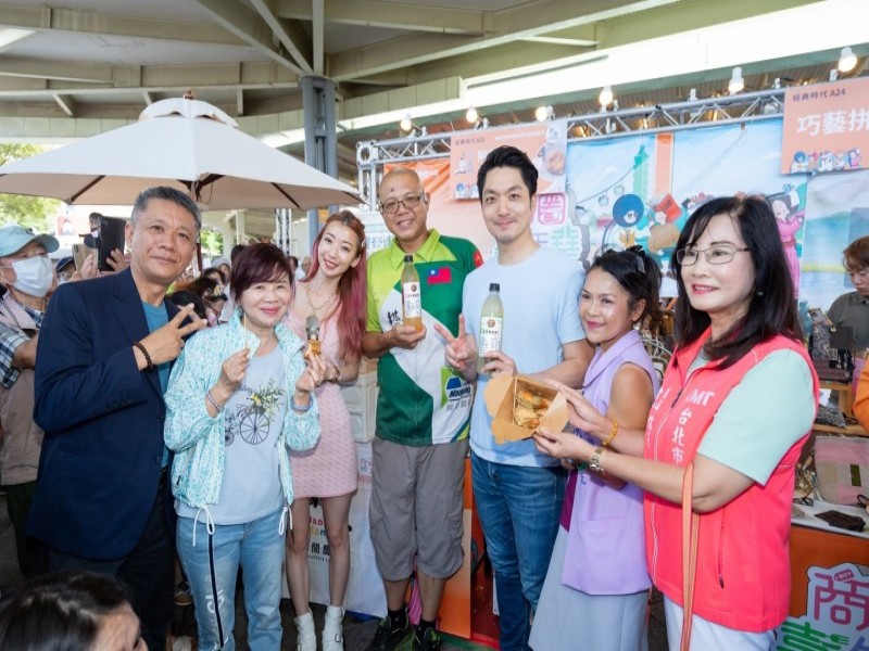 LINE_ALBUM_230929-商業處-生活祭開幕記者會_231005_3