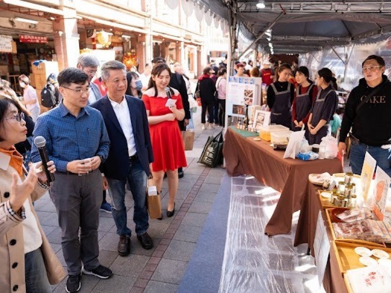 LINE_ALBUM_231118-台北造起來ㄈㄥ年慶_231119_9