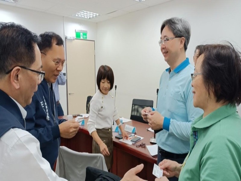 LINE_ALBUM_240109-聯合會-113年商圈拜訪觀傳局_240109_6
