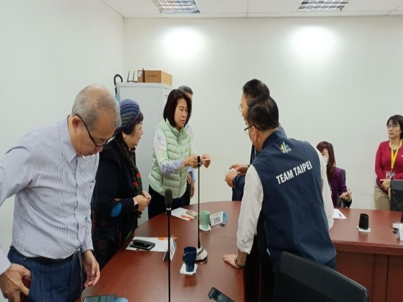 LINE_ALBUM_240109-聯合會-113年商圈拜訪觀傳局_240109_8