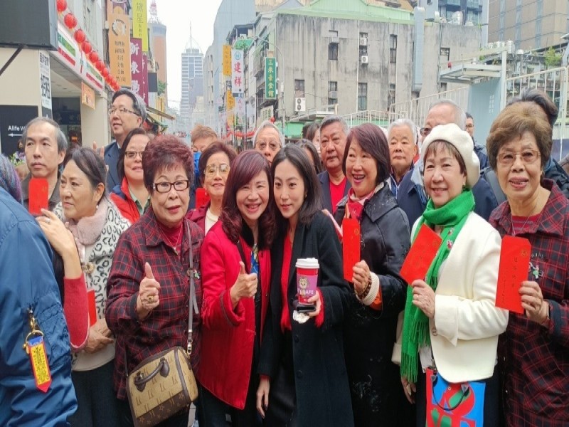 LINE_ALBUM_240210-台北市臺灣省城隍廟祈福拜年、新春團拜_240211_4