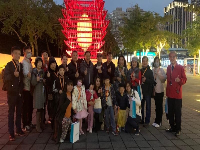 LINE_ALBUM_240227-觀傳局-台北燈節專屬貴賓導覽團_240228_4