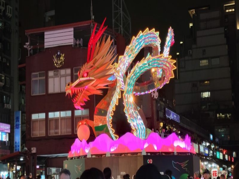 LINE_ALBUM_240227-觀傳局-台北燈節專屬貴賓導覽團_240228_5