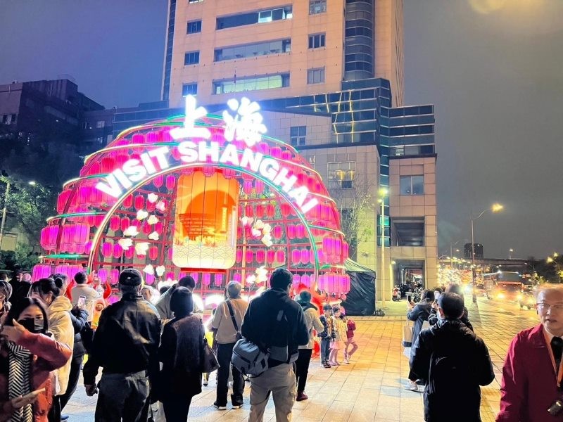 LINE_ALBUM_240227-觀傳局-台北燈節專屬貴賓導覽團_240228_8