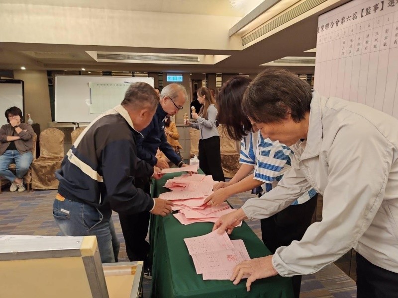 LINE_ALBUM_240514-聯合會-第六屆第一次理監事選舉_240516_3