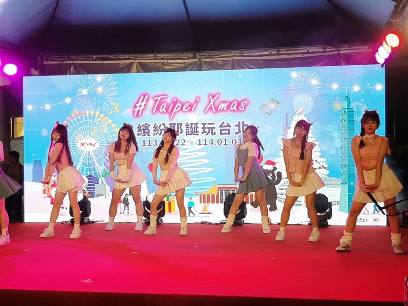 LINE_ALBUM_20241122 2024繽紛耶誕玩台北啟動記者會_241130_6