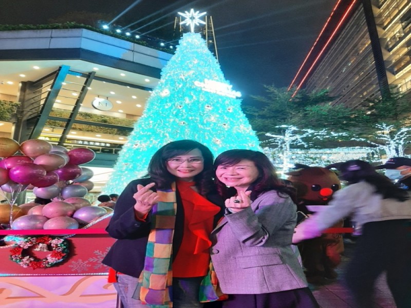 LINE_ALBUM_20241122 2024繽紛耶誕玩台北啟動記者會_241130_9