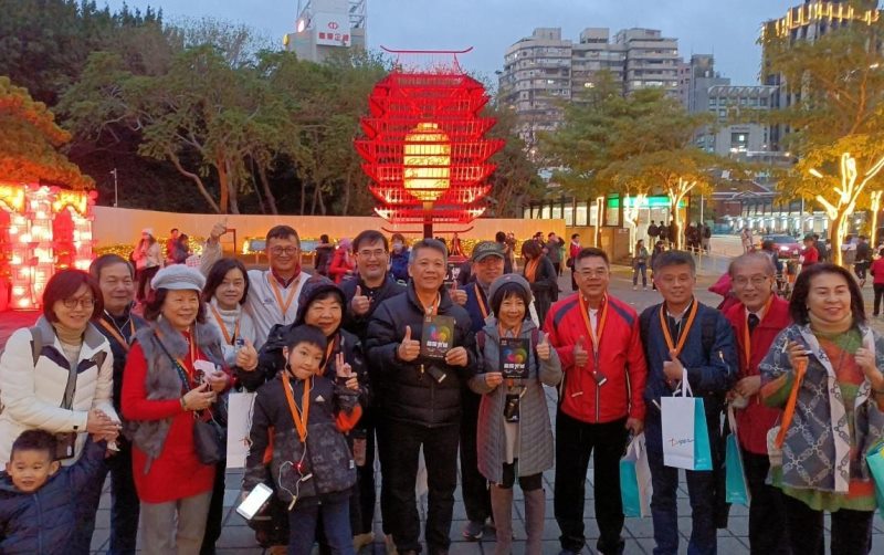 2024年02月27日-觀傳局-台北燈節專屬貴賓導覽團相本