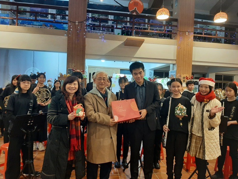 LINE_ALBUM_20241221 臺北市大坑產業文化協會 南港2024耶誕找茶趣_241222_3