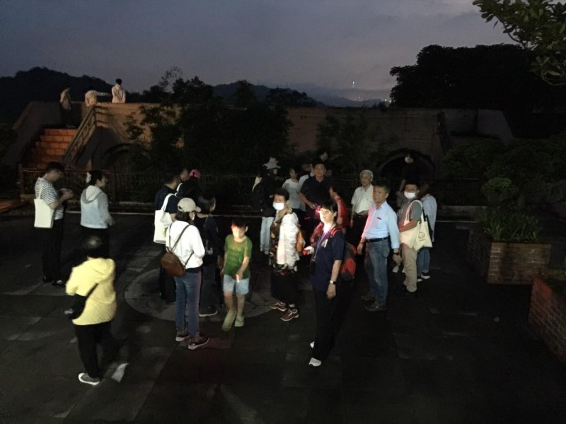 2024年04月27日-大坑商圈-夜訪火金姑-親子賞螢相本