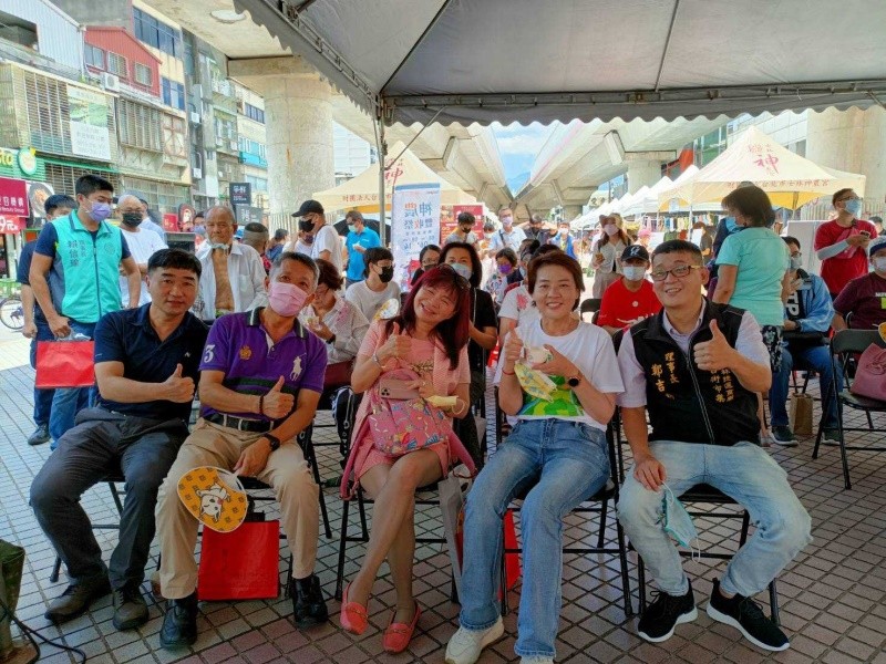 LINE_ALBUM_220806-士林捷運商圈-神農豐收祭-轉蛋遇到愛_220806_27