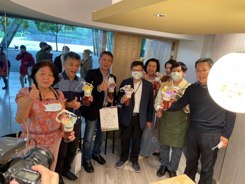 LINE_ALBUM_221124-休閒農業協會-臺北市休閒農業旅遊服務中心啟用發表會_221125_0