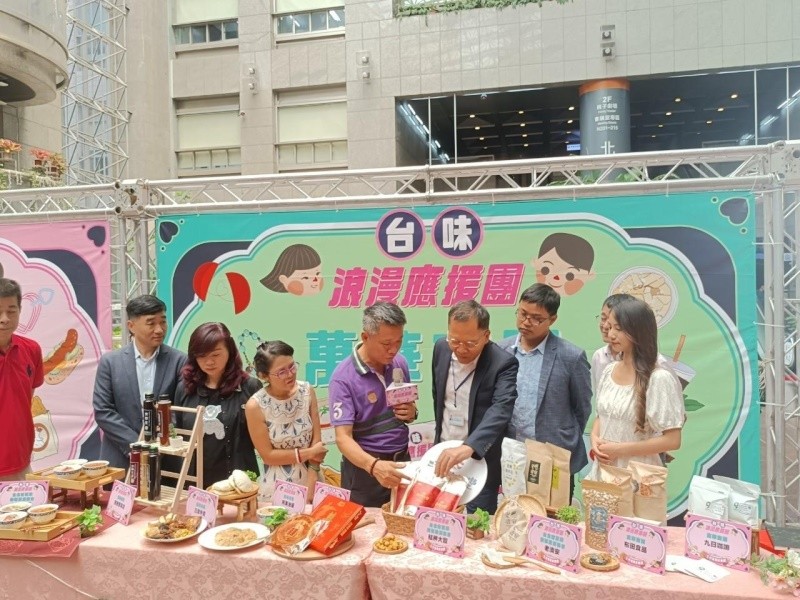 LINE_ALBUM_230809-商業處-112年士林萬華專案-台味浪漫應援團_230809_9