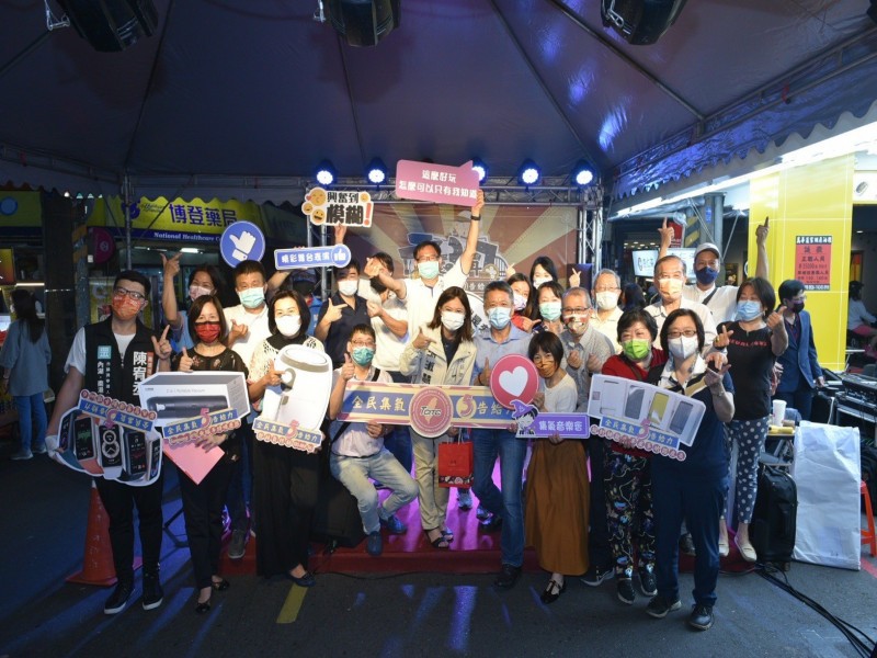 LINE_ALBUM_220423-737商圈-7了還3再7-全民集氣五告給力音樂會_220423_13