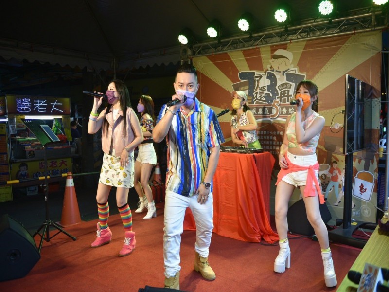 LINE_ALBUM_220423-737商圈-7了還3再7-全民集氣五告給力音樂會_220423_50