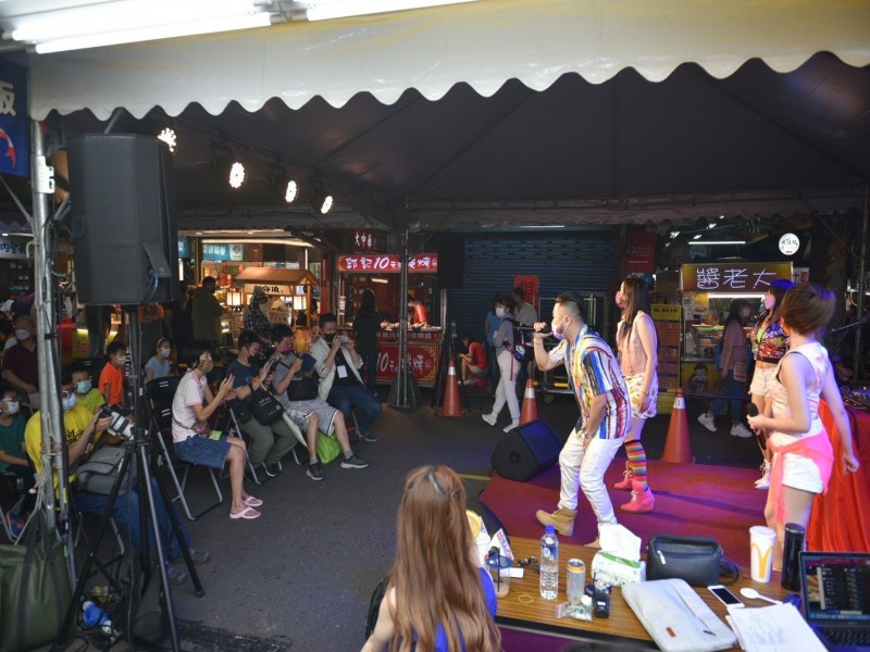 LINE_ALBUM_220423-737商圈-7了還3再7-全民集氣五告給力音樂會_220423_51