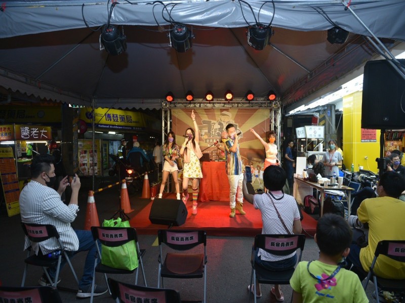 LINE_ALBUM_220423-737商圈-7了還3再7-全民集氣五告給力音樂會_220423_52