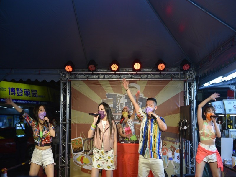 LINE_ALBUM_220423-737商圈-7了還3再7-全民集氣五告給力音樂會_220423_53