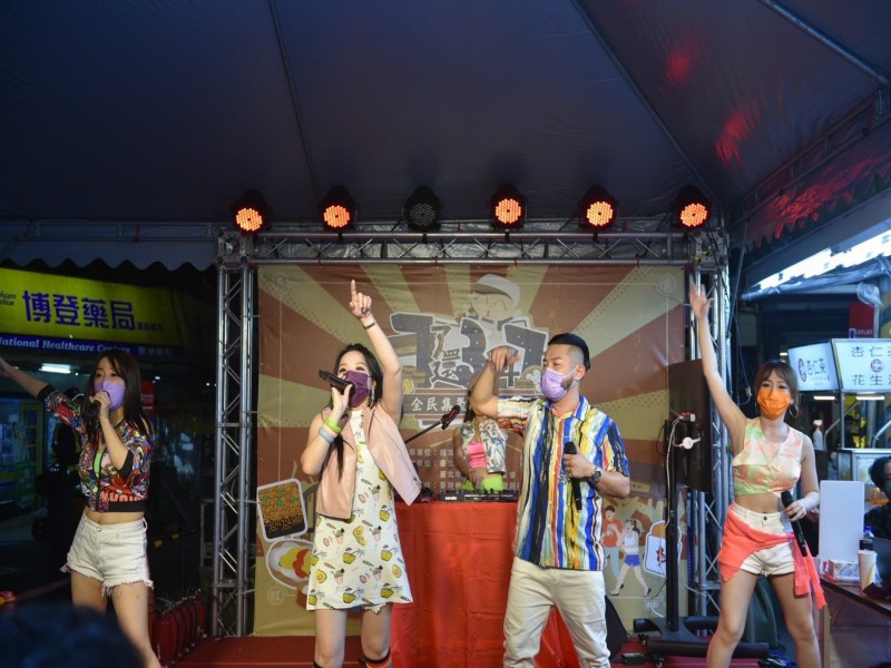 LINE_ALBUM_220423-737商圈-7了還3再7-全民集氣五告給力音樂會_220423_54