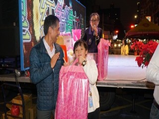 紅龜粿文化祭歡慶耶誕節關懷弱勢愛心餐會_191225_0032