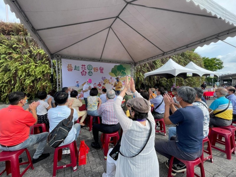 LINE_ALBUM_220731-圓山商圈-藝起花博圓山野餐_220801_27