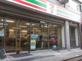 7-11加賀屋
