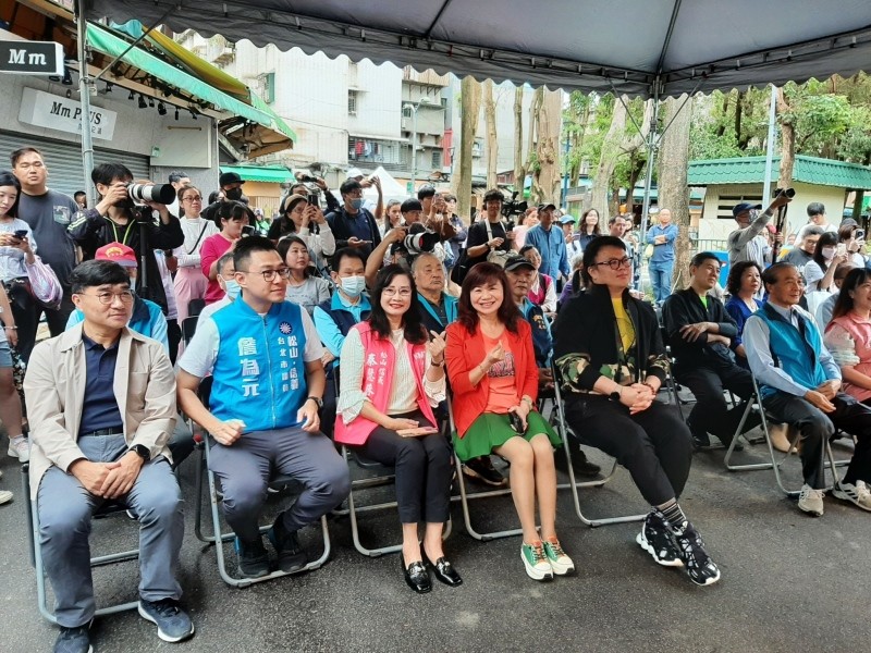 LINE_ALBUM_20241109 2024五分埔街舞衣術節 K-POP cover dance_241112_10