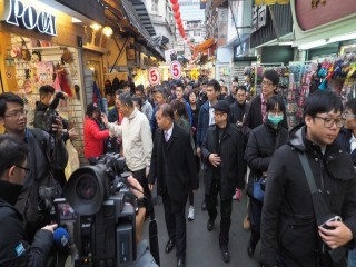 臺北市政府年貨大街-後車站-華陰街-走街_190127_0046