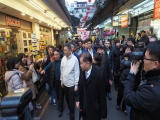 臺北市政府年貨大街-後車站-華陰街-走街_190127_0049